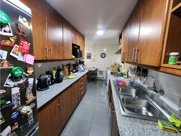 HERMOSO DEPARTAMENTO PRIMER PISO LONCO PARQUE