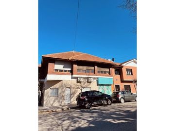 VENTA PH 4 AMB. C/ DEP. PRIMER PISO. CHAUVIN