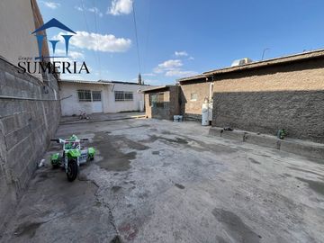 Casa en venta en la Colonia Revolución