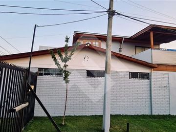 Casa en Venta en Av Las Parcelas