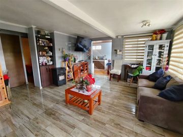 Casa en Venta en Av Las Parcelas
