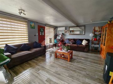 Casa en Venta en Av Las Parcelas