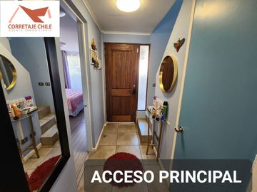 VENTA CASA EN LAGUNA DEL SOL 4H/3B  QUINCHO/PISCINA/AIRE ACONDICIONADO