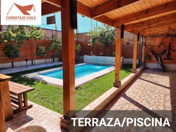 VENTA CASA EN LAGUNA DEL SOL 4H/3B  QUINCHO/PISCINA/AIRE ACONDICIONADO