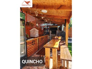 VENTA CASA EN LAGUNA DEL SOL 4H/3B  QUINCHO/PISCINA/AIRE ACONDICIONADO
