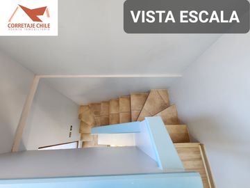 VENTA CASA EN LAGUNA DEL SOL 4H/3B  QUINCHO/PISCINA/AIRE ACONDICIONADO