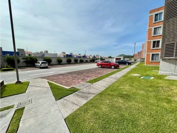 Departamento en venta con alberca y seguridad en Emiliano Zapata