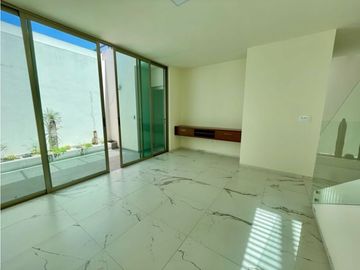 Casa en Cuernavaca con ALBERCA y ROOF GARDEN Delicias