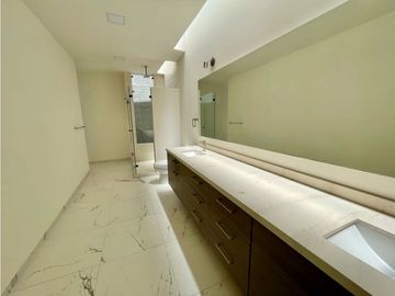 Casa en Cuernavaca con ALBERCA en privada