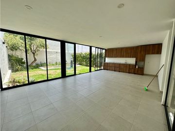Casa en venta en Burgos SOLA Temixco Cuernavaca Morelos