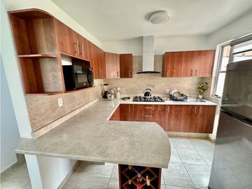 Casa en venta en Morelos Yautepec Alberca y vigilancia