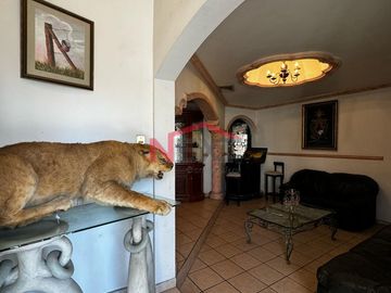 CASA EN VENTA COL. CHOYAL