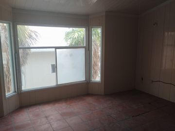 CASA EN VENTA EN COL. LOMAS DE CHAIREL