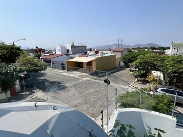 Casa en Venta en Esquina Norte de Colima Fraccionamiento Diamantes 3 Recámaras