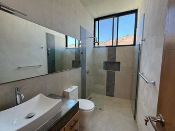 Casa en venta, Bosques de Santa Anita, Tlajomulco de Zuñiga, Jalisco