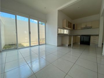 Venta de casa en Long Island Cancún huayacan  seguridad