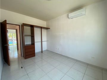 Venta de casa en Long Island Cancún huayacan  seguridad