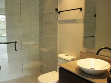 DEPARTAMENTO EN VENTA EN NARVAL SUR EN BUCERÍAS