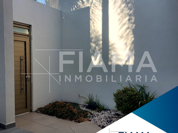 CASA EN VENTA PUERTA DEL SOL (F)