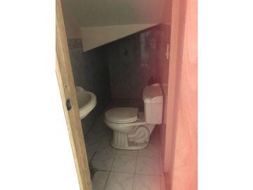 LUXA INMOBILIARIA VENDE CASA BARRIO EL RECUERDO.Excelente ubicación