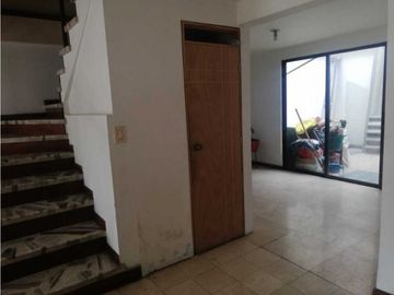LUXA INMOBILIARIA VENDE CASA BARRIO EL RECUERDO.Excelente ubicación