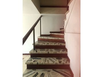 LUXA INMOBILIARIA VENDE CASA BARRIO EL RECUERDO.Excelente ubicación