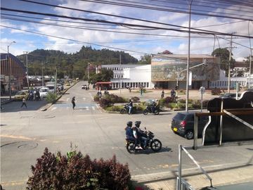 LUXA INMOBILIARIA VENDE CASA BARRIO EL RECUERDO.Excelente ubicación