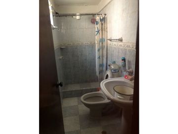 LUXA INMOBILIARIA VENDE CASA BARRIO EL RECUERDO.Excelente ubicación