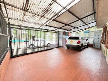 SE VENDE CASA MULTIFAMILIAR EN NUEVA TEQUENDAMA CALI