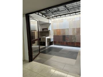 SE VENDE CASA MULTIFAMILIAR EN NUEVA TEQUENDAMA CALI