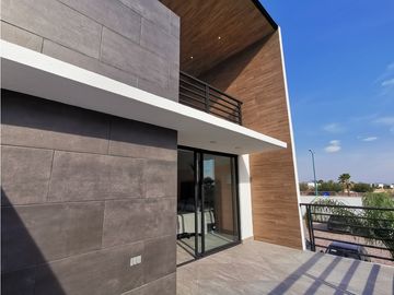 Casa nueva en venta Santa Fe con alberca, acabados de lujo