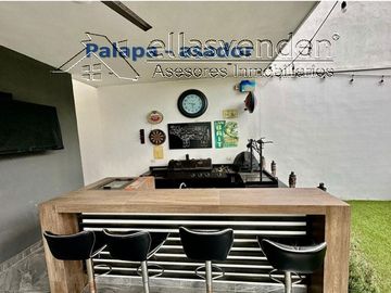 PRO1895 Casas en Venta, Bosques de las Misiones en Monterrey