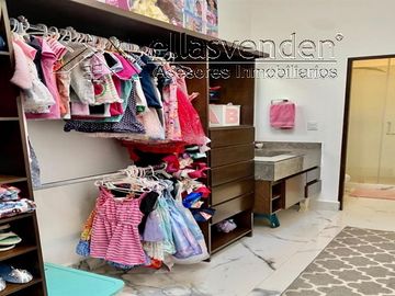 PRO1895 Casas en Venta, Bosques de las Misiones en Monterrey