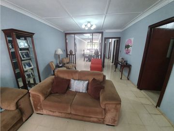 Excelente Oportunidad! Casa En Venta En El Dorado