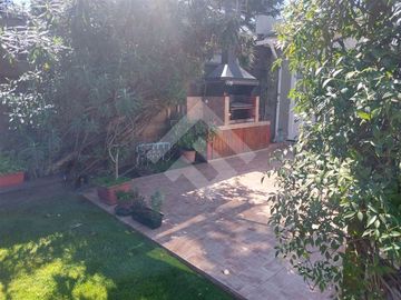 Casa en Venta en Barrio Los Valles/ Matías Cousiño
