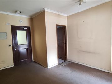 Oficina en Venta en En Venta / Arriendo Oficina en Piso 7 cercana a Est. Metro Santa Ana