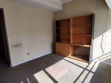 Oficina en Venta en En Venta / Arriendo Oficina en Piso 7 cercana a Est. Metro Santa Ana