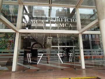 Oficina en Venta en En Venta / Arriendo Oficina en Piso 7 cercana a Est. Metro Santa Ana