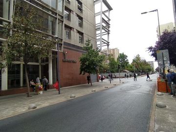 Oficina en Venta en En Venta / Arriendo Oficina en Piso 7 cercana a Est. Metro Santa Ana