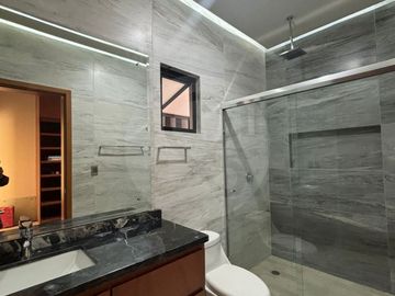 CASA VENTA EN MARINA CAMPO DE GOLF Casa en venta en Fraccionamiento Marina Mazatlán