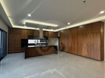 CASA VENTA EN MARINA CAMPO DE GOLF Casa en venta en Fraccionamiento Marina Mazatlán