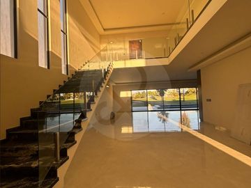CASA VENTA EN MARINA CAMPO DE GOLF Casa en venta en Fraccionamiento Marina Mazatlán