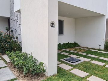 Casa en venta en Aguascalientes poniente