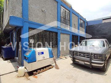 Bodega con oficinas Venta