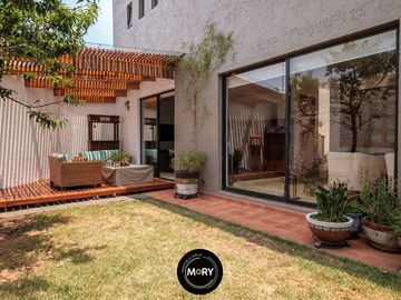 Casa en condominio en venta La Loma Santa Fe