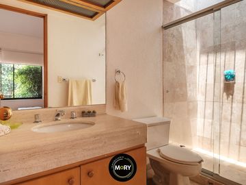 Casa en condominio en venta La Loma Santa Fe