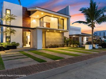Casa nueva en venta en Los Tigres con alberca privada