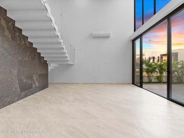 Casa nueva en venta en Los Tigres con alberca privada