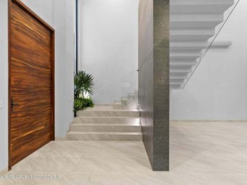 Casa nueva en venta en Los Tigres con alberca privada