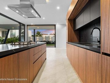 Casa nueva en venta en Los Tigres con alberca privada